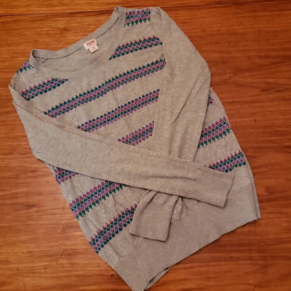 Gray sweater with colorful detail